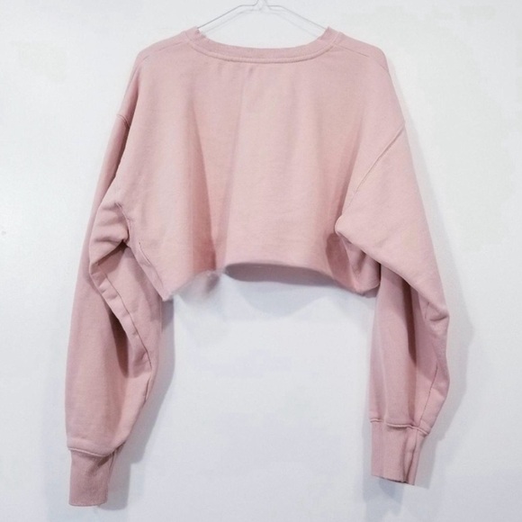Aritzia TNA Pink Cropped Sweatshirt - Cozy Fleece Crewneck Pullover Size Small - Picture 3 of 7